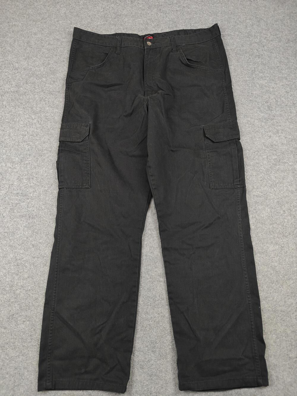 Wrangler Pants Mens 40x32 Black Cargo Relaxed RIGGS Workwear Pockets Straight